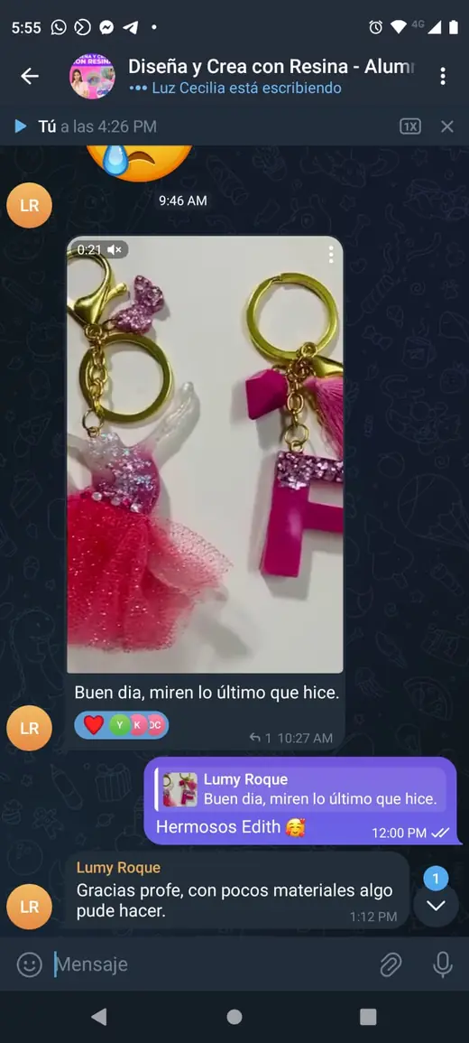 Captura real: Llaveros hechos por una alumna